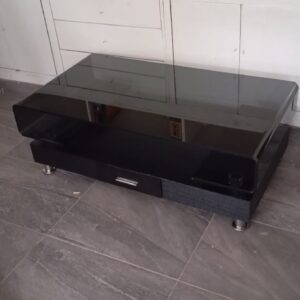 Curved Glass Top Coffee Table (1)