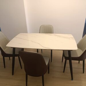 4-Seater Marble Dining Table1