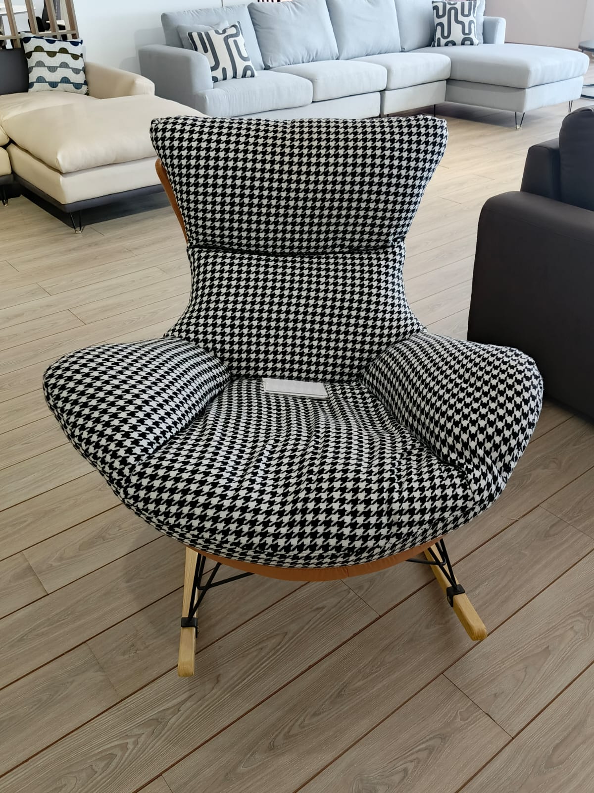www.kentyfurnitures.co.ke (12) Rocking Chair