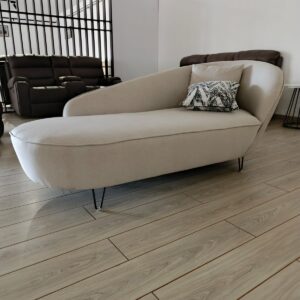Chaise Lounge