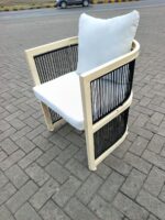 Cushion Lounge Chair (3)