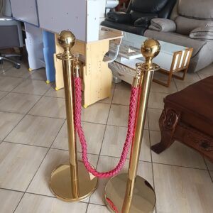 Gold Queue Stand